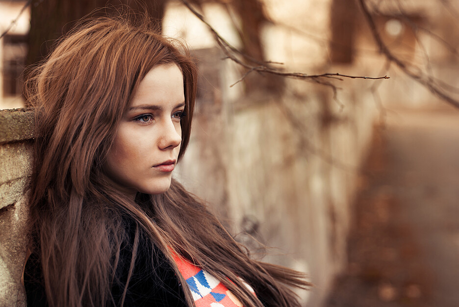 Portrait,Of,A,Beautiful,Girl,On,The,Street.,Photo,With