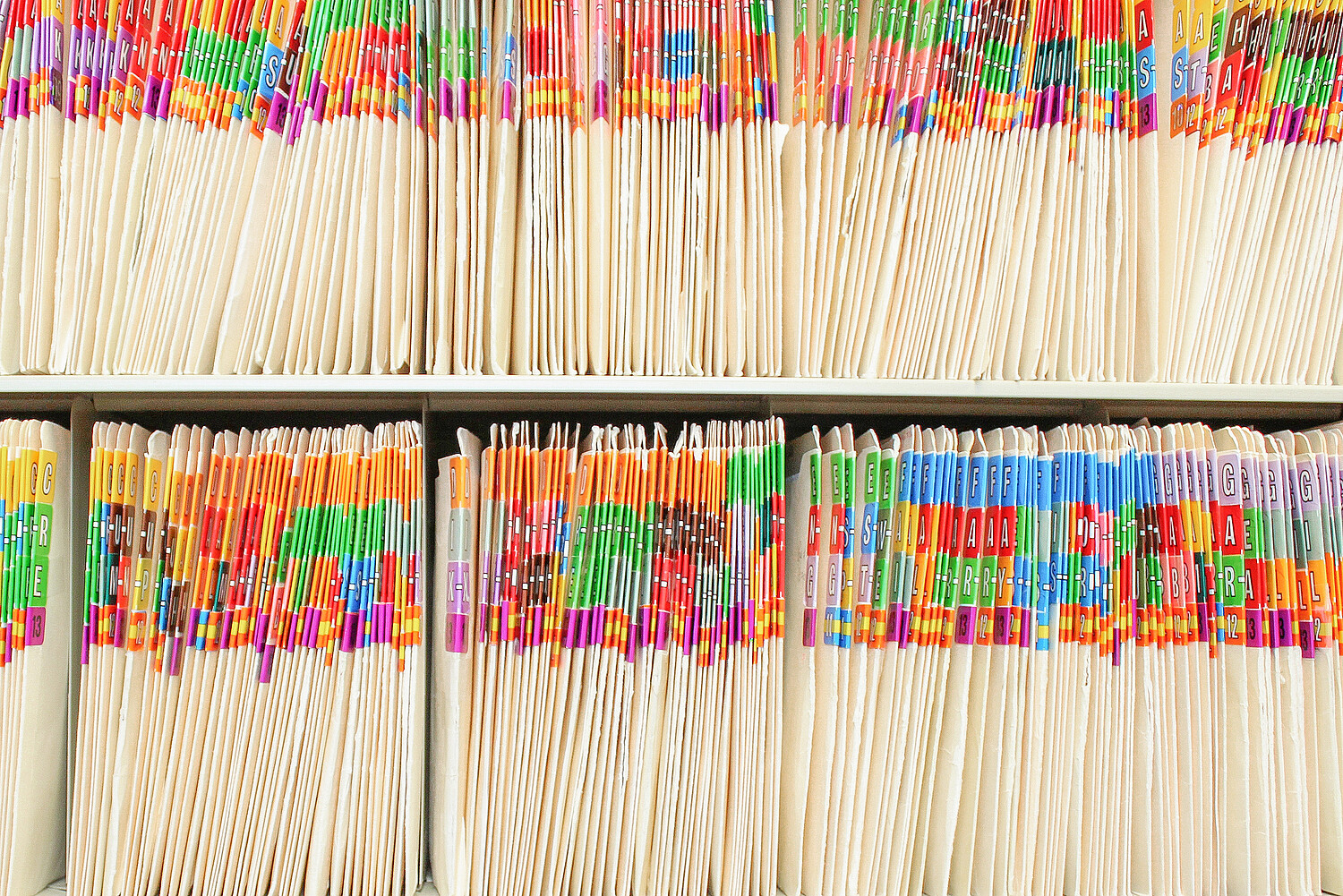 Wenn ein Sozialamt seine Datenablage digitalisiert, setzt es sich einer umfassenden Transformation aus. Die Digitalisierung der Daten ist für ein Sozialamt und seine Mitarbeitenden ein beschwerliches und kräfteraubendes Projekt.